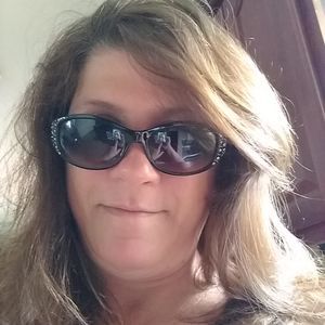 Meet your Posher, Janet